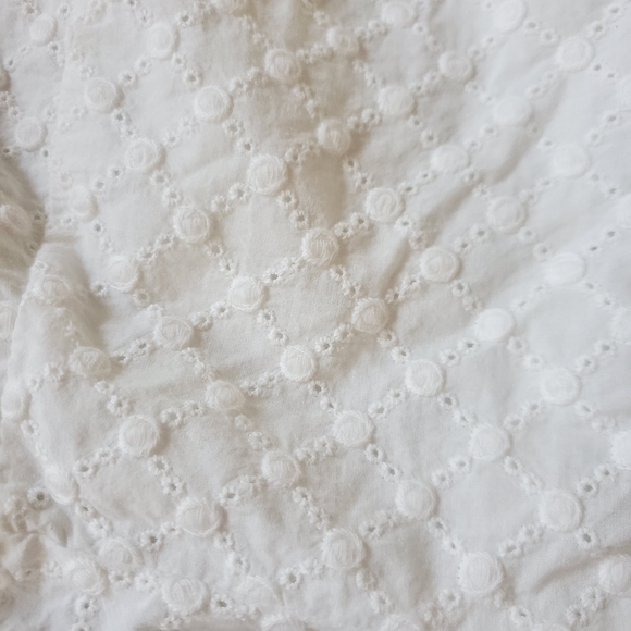 Forever 21 Button up Ruffle Top - Picture 4 of 6